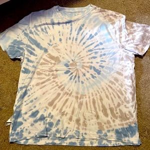 AE Tie-Dye red, white, and blue